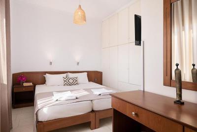 Hotel-for-sale-in-Chania-1132847046