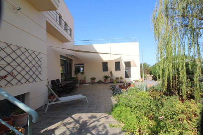 Image No.3-Villa de 4 chambres à vendre à Litsarda