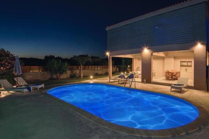 Image No.16-5 Bed Villa for sale