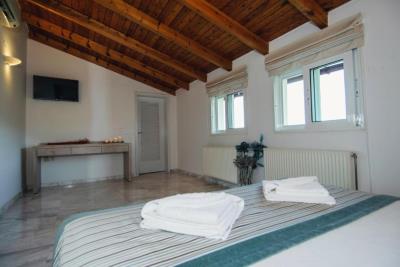GREECE-CRETE--VILLA-FOR-SALE--IN-VRYSSES-29