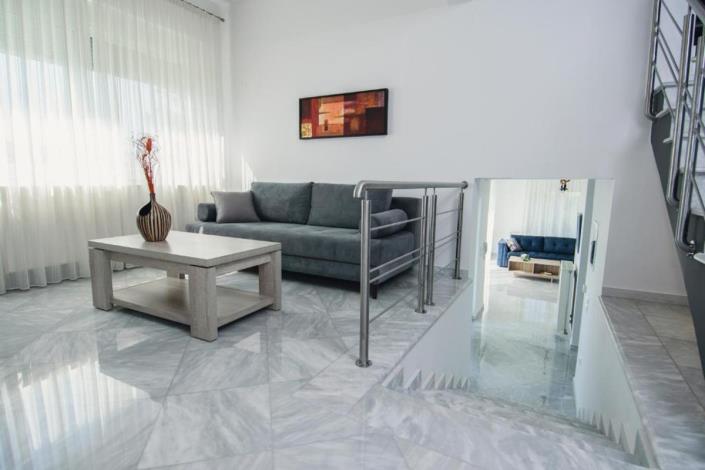 Image No.35-5 Bed Villa for sale