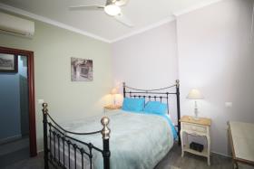 Image No.8-Appartement de 3 chambres à vendre à Kambia