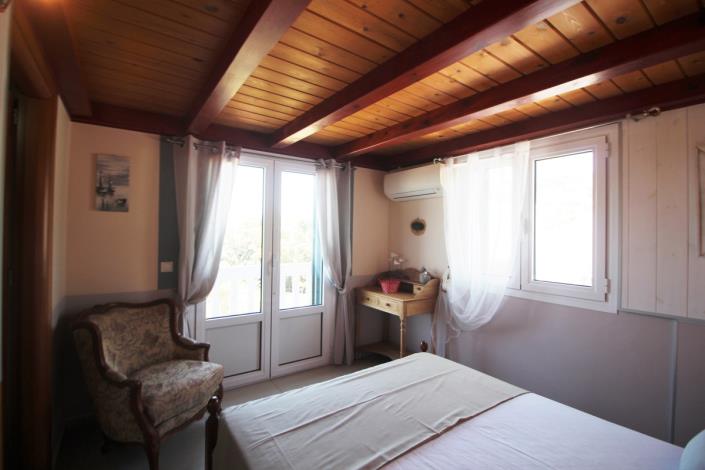 Image No.8-Appartement de 2 chambres à vendre à Kambia