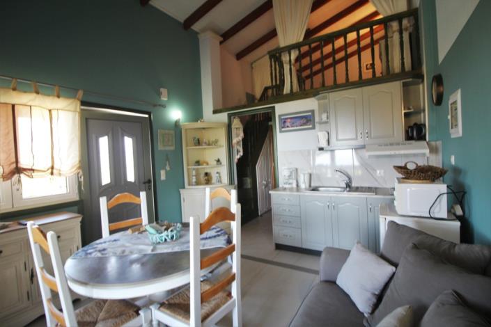 Image No.5-Appartement de 2 chambres à vendre à Kambia