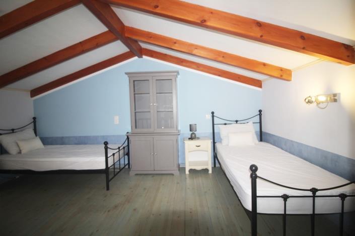 Image No.10-Appartement de 2 chambres à vendre à Kambia