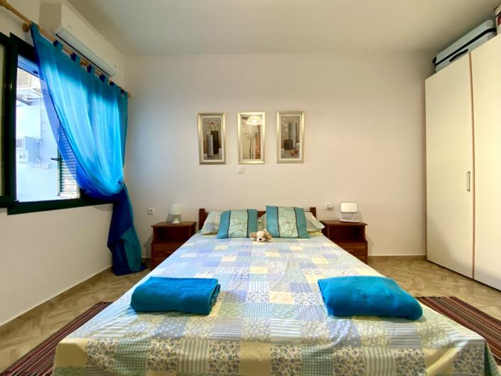 Image No.4-1 Bed House for sale