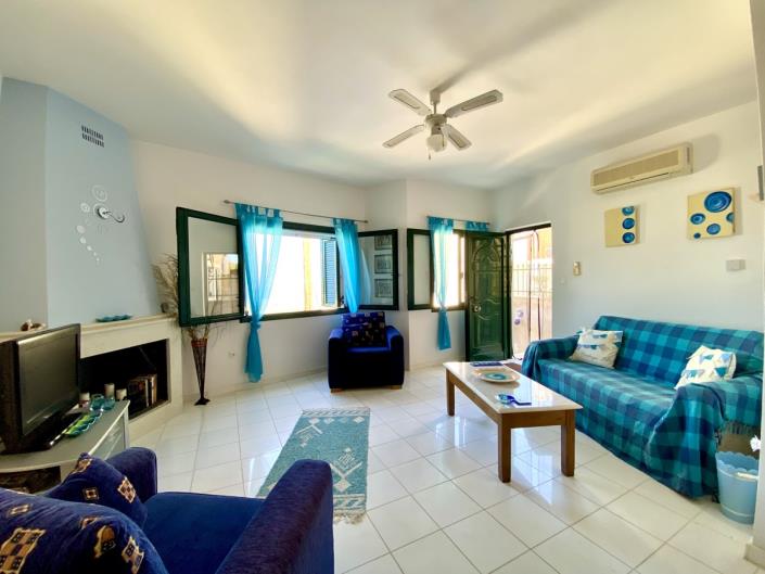 Image No.7-1 Bed House for sale