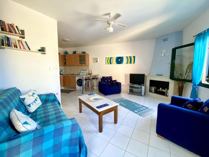 Image No.8-1 Bed House for sale