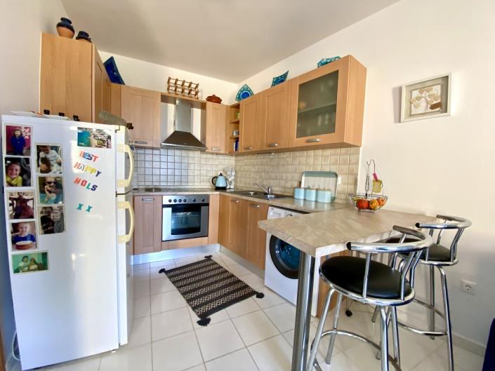 Image No.11-1 Bed House for sale