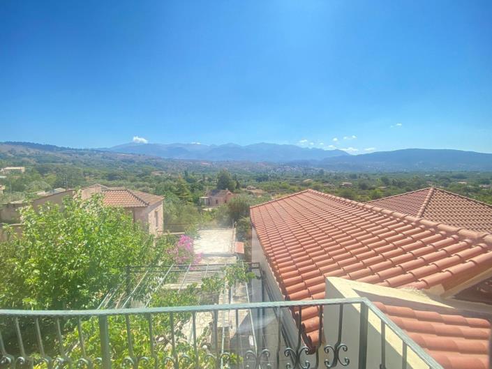 Image No.27-4 Bed House for sale