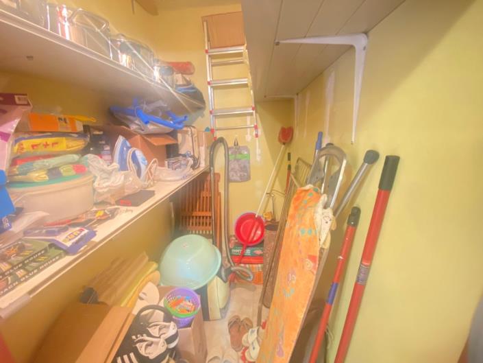 Image No.35-4 Bed House for sale