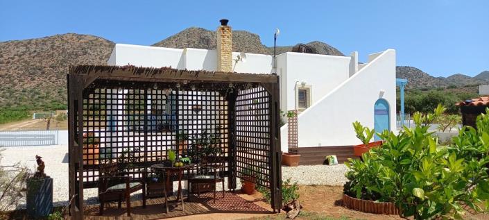 Image No.12-3 Bed Villa / Detached for sale