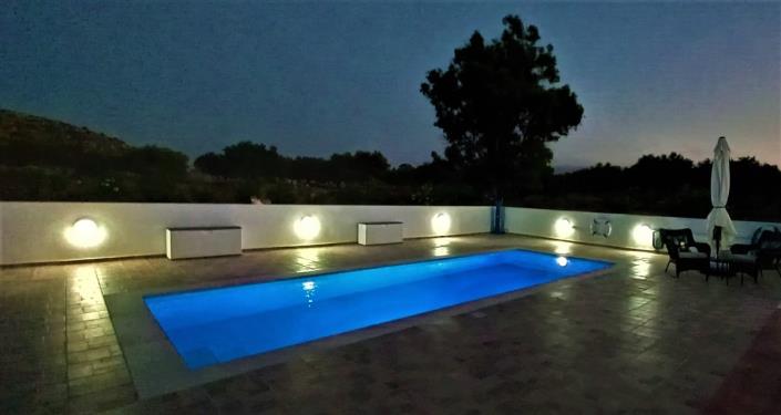 Image No.27-3 Bed Villa / Detached for sale
