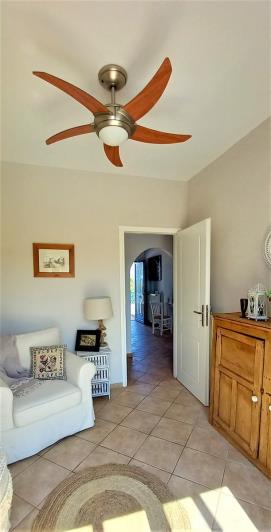 Image No.36-3 Bed Villa / Detached for sale