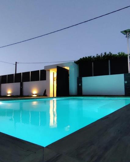 Image No.19-4 Bed Villa / Detached for sale