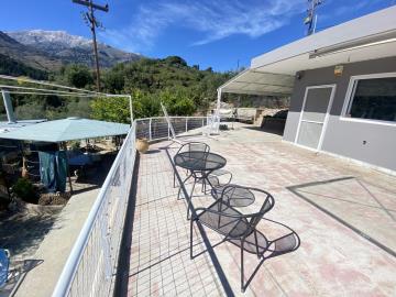 GREECE-HOUSE-FOR-SALE-IN-KARES-image00036