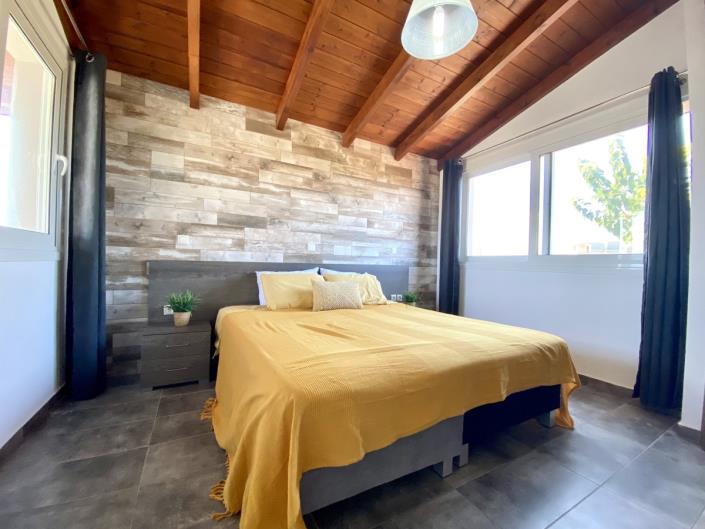 Image No.12-4 Bed Villa / Detached for sale