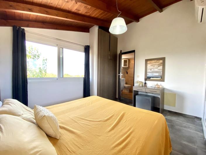 Image No.14-4 Bed Villa / Detached for sale