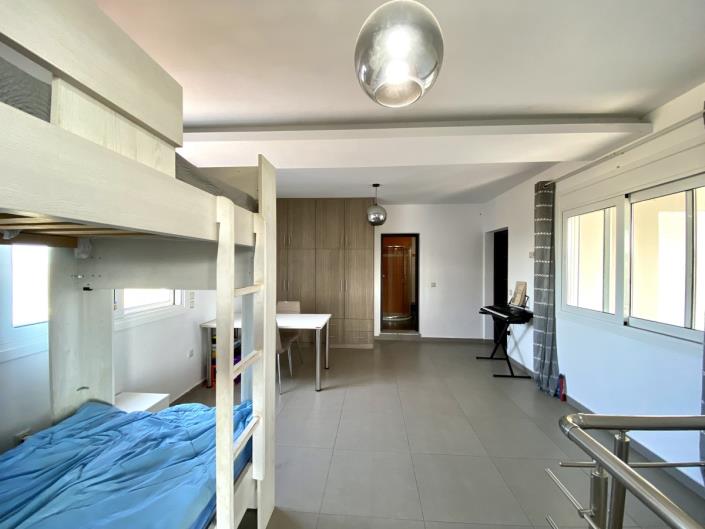 Image No.17-4 Bed Villa / Detached for sale