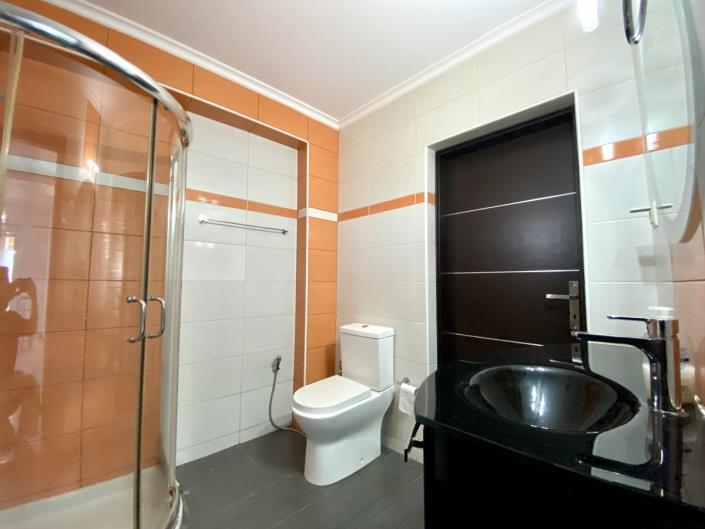 Image No.19-4 Bed Villa / Detached for sale