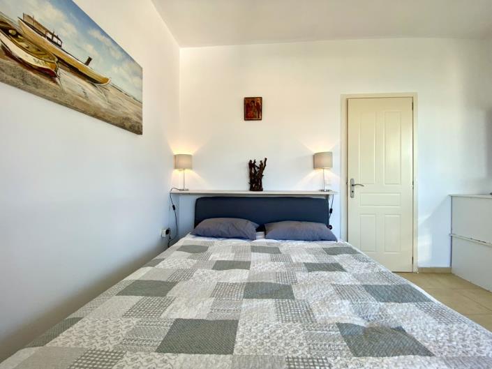 Image No.7-2 Bed House for sale