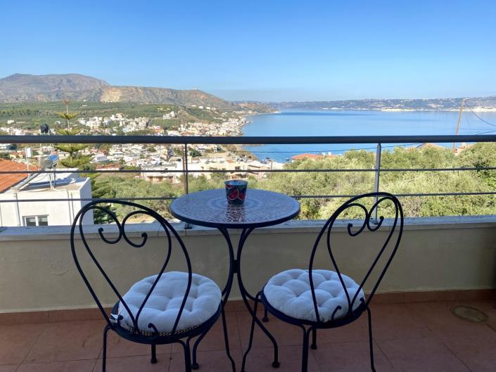 Image No.10-2 Bed House for sale