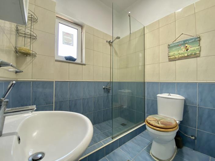 Image No.20-2 Bed House for sale