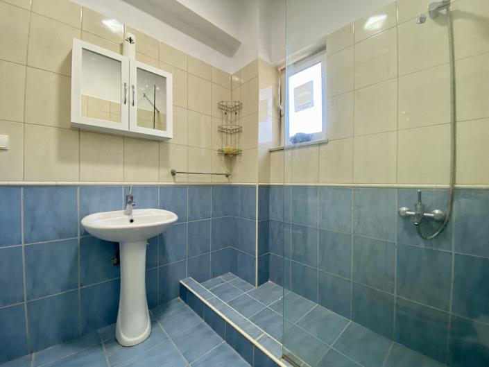 Image No.21-2 Bed House for sale