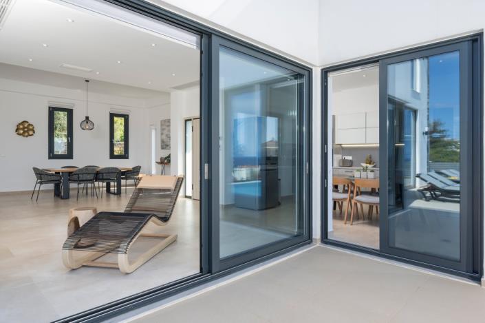 Image No.8-3 Bed Villa for sale