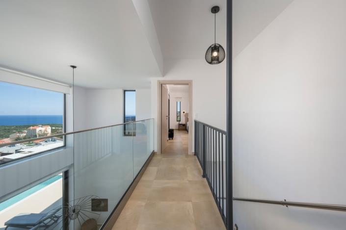 Image No.17-3 Bed Villa for sale