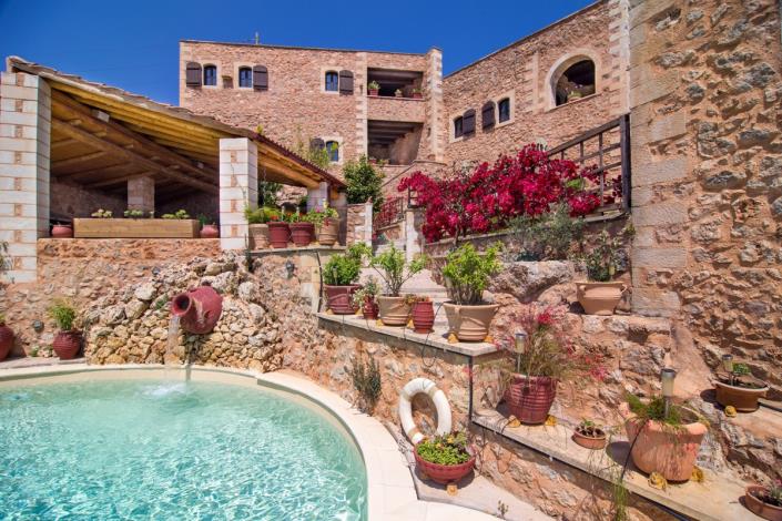 Image No.35-Un hôtel de 5 chambres à vendre à Apokoronas