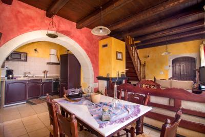 GREECE-HOTEL-FOR-SALE-IN-APOKORONAS6103-medium