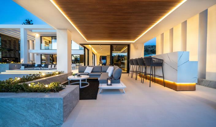 Image No.26-5 Bed Villa for sale