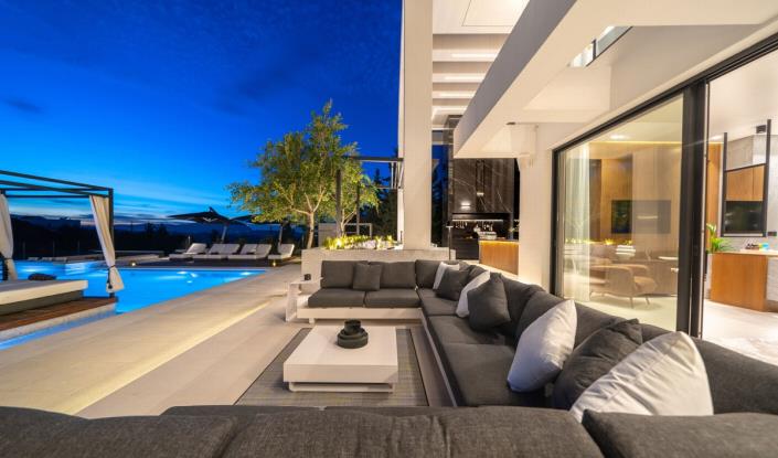 Image No.45-5 Bed Villa for sale