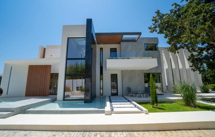 Image No.59-5 Bed Villa for sale