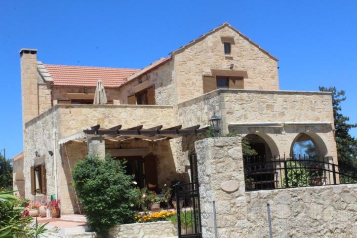 Image No.1-3 Bed Villa for sale