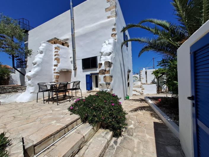 Image No.57-3 Bed Villa for sale