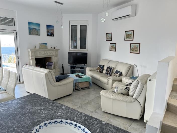 Image No.17-4 Bed Villa for sale