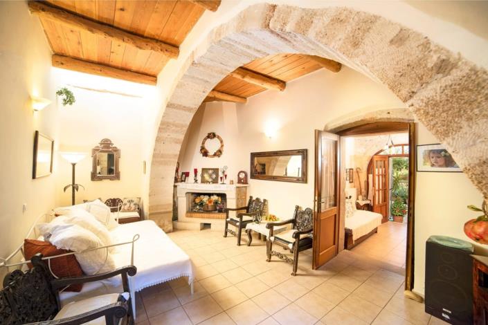 Image No.6-Villa de 4 chambres à vendre à Gavalohori