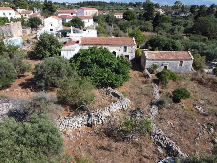 Image No.5-Maison de village de 3 chambres à vendre à Xirosterni