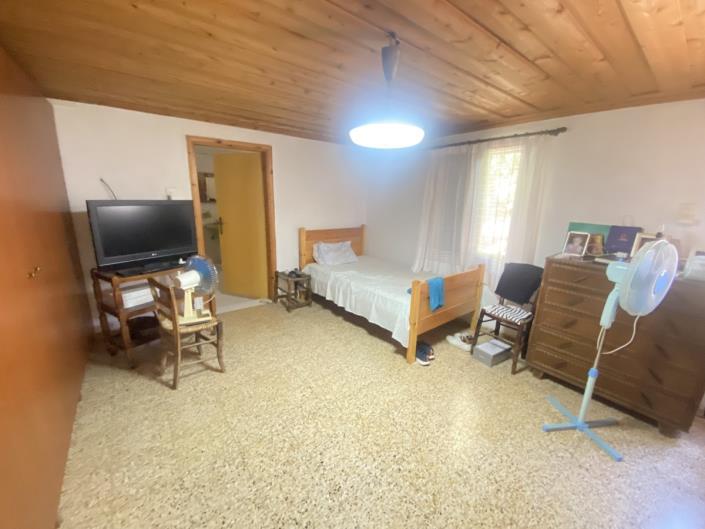 Image No.22-Maison de village de 3 chambres à vendre à Xirosterni