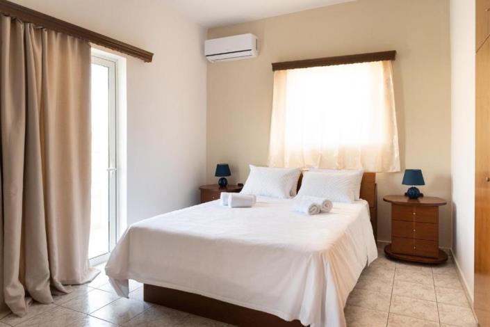 Image No.3-3 Bed Villa for sale