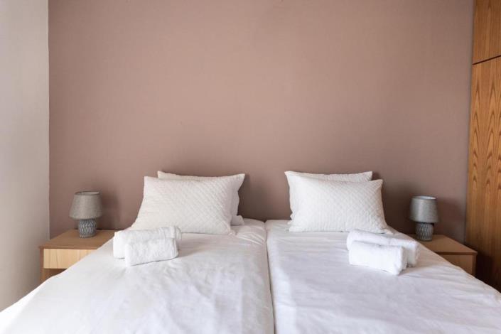 Image No.9-3 Bed Villa for sale