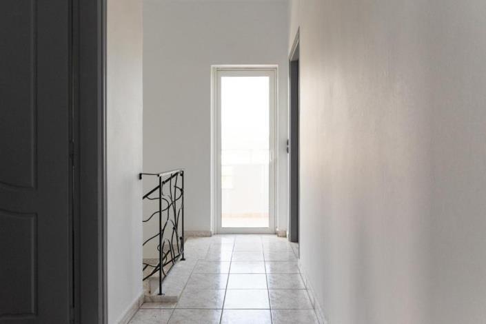 Image No.10-3 Bed Villa for sale