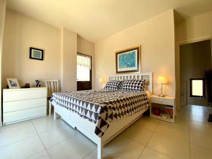 Image No.19-2 Bed Villa / Detached for sale