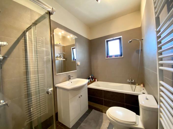 Image No.24-2 Bed Villa / Detached for sale