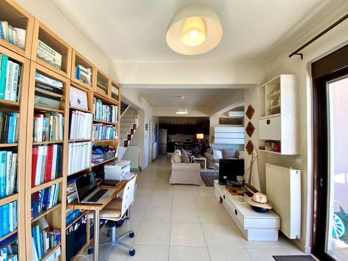 Image No.32-2 Bed Villa / Detached for sale