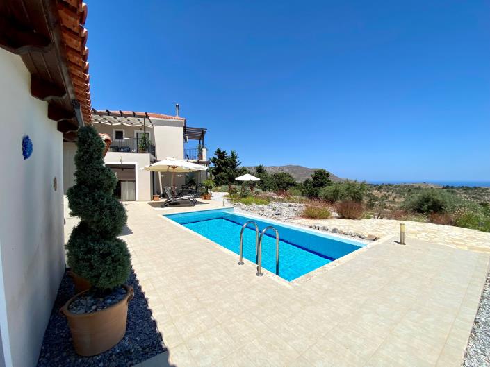 Image No.3-2 Bed Villa / Detached for sale