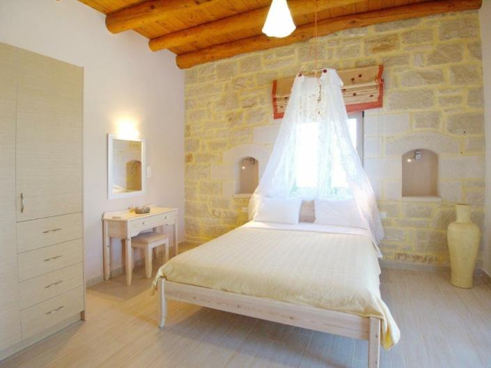 Image No.3-2 Bed Villa for sale