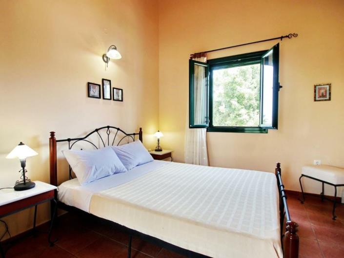 Image No.11-5 Bed Villa for sale